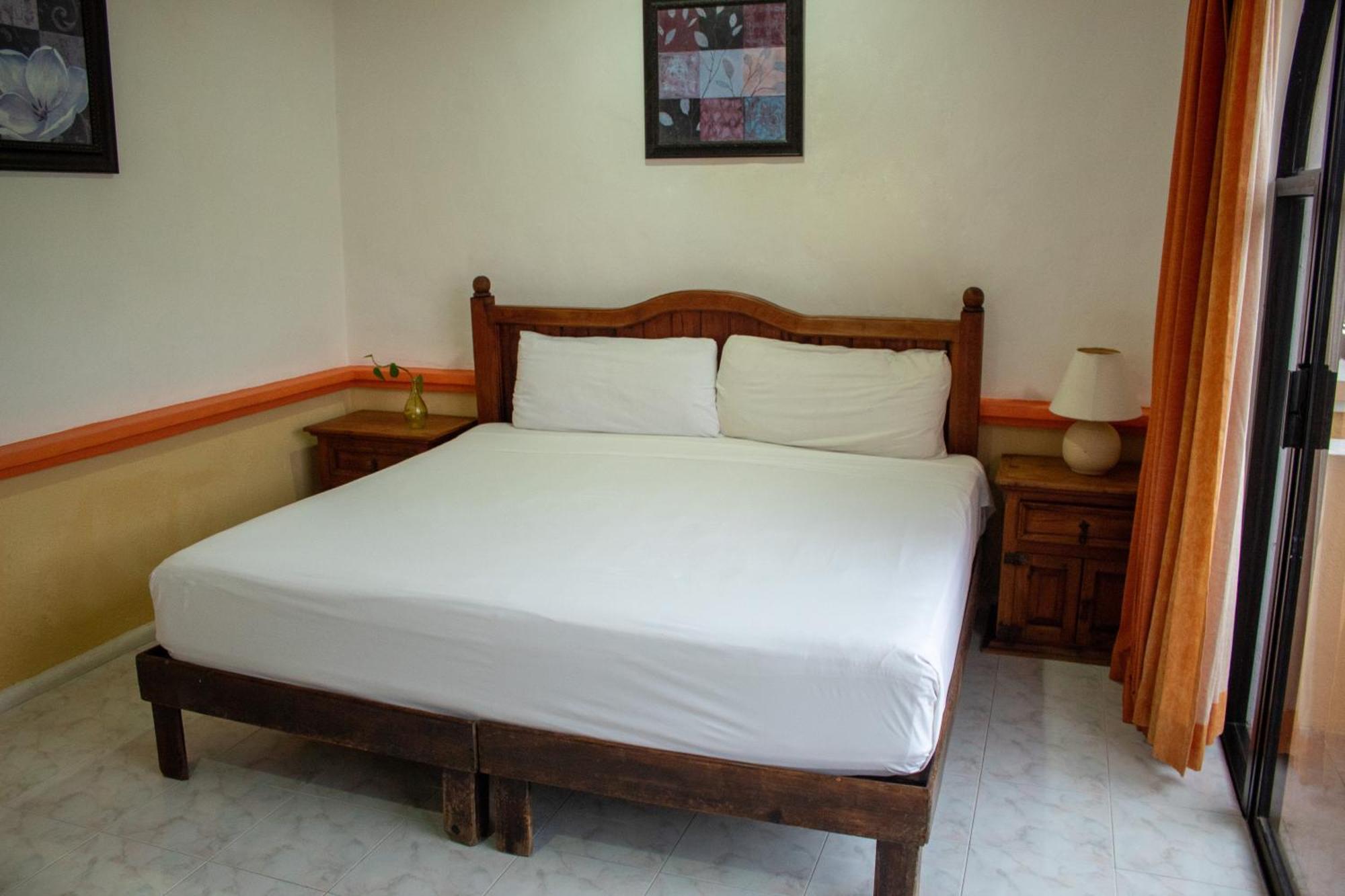 Hotel Vista Caribe 5Ta Av A 5 Pasos De La Playa Playa del Carmen Esterno foto
