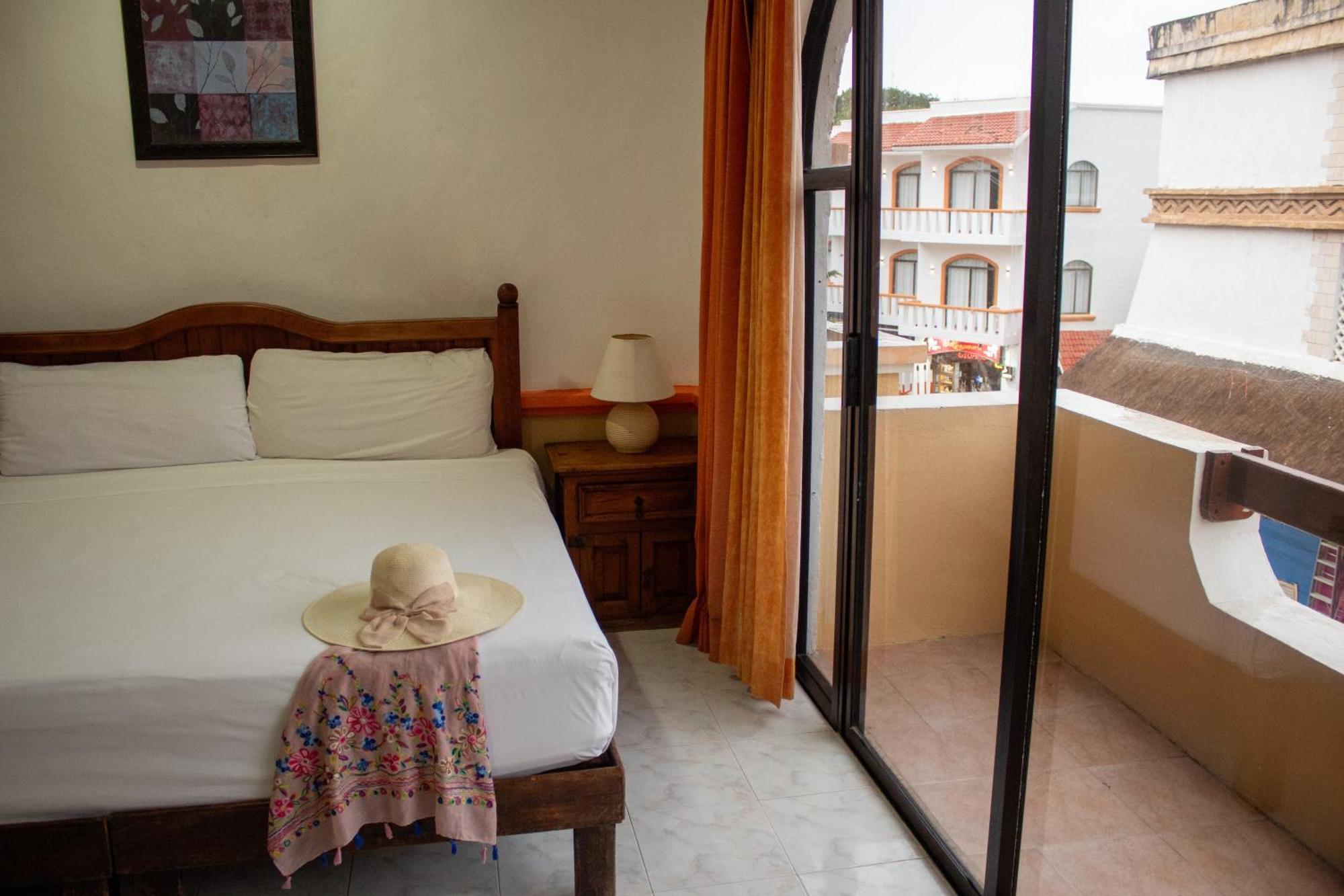 Hotel Vista Caribe 5Ta Av A 5 Pasos De La Playa Playa del Carmen Esterno foto