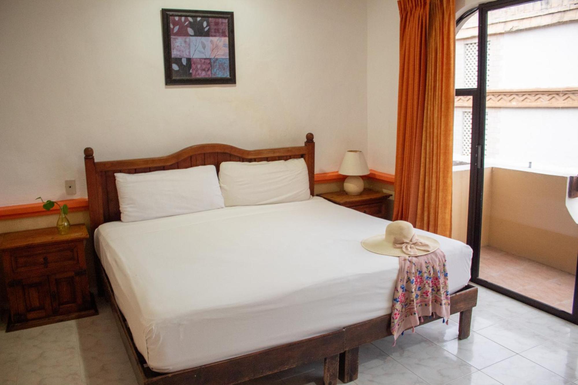 Hotel Vista Caribe 5Ta Av A 5 Pasos De La Playa Playa del Carmen Esterno foto