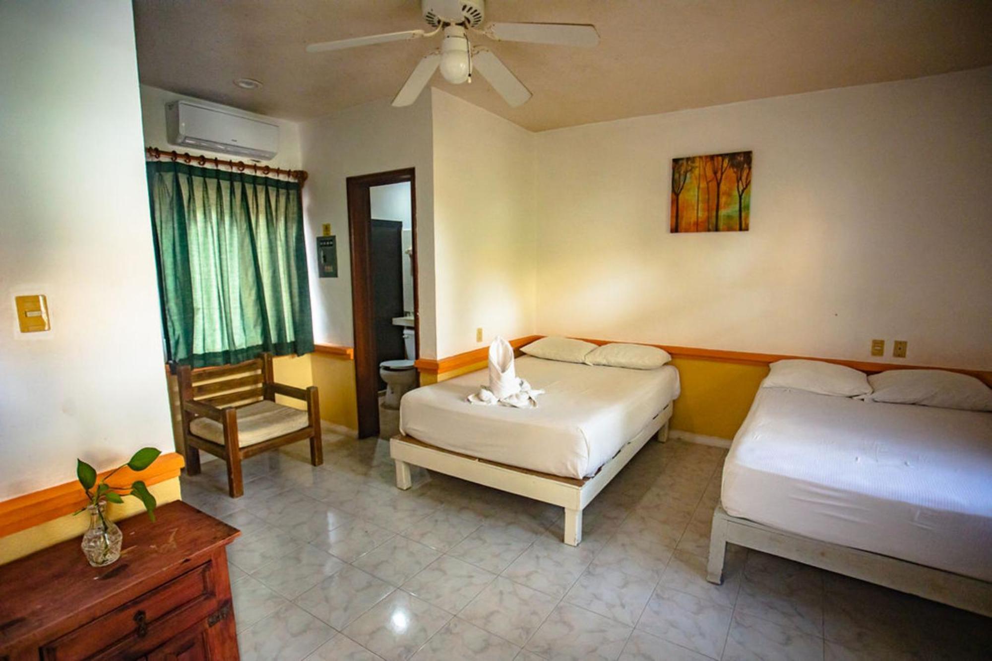 Hotel Vista Caribe 5Ta Av A 5 Pasos De La Playa Playa del Carmen Esterno foto