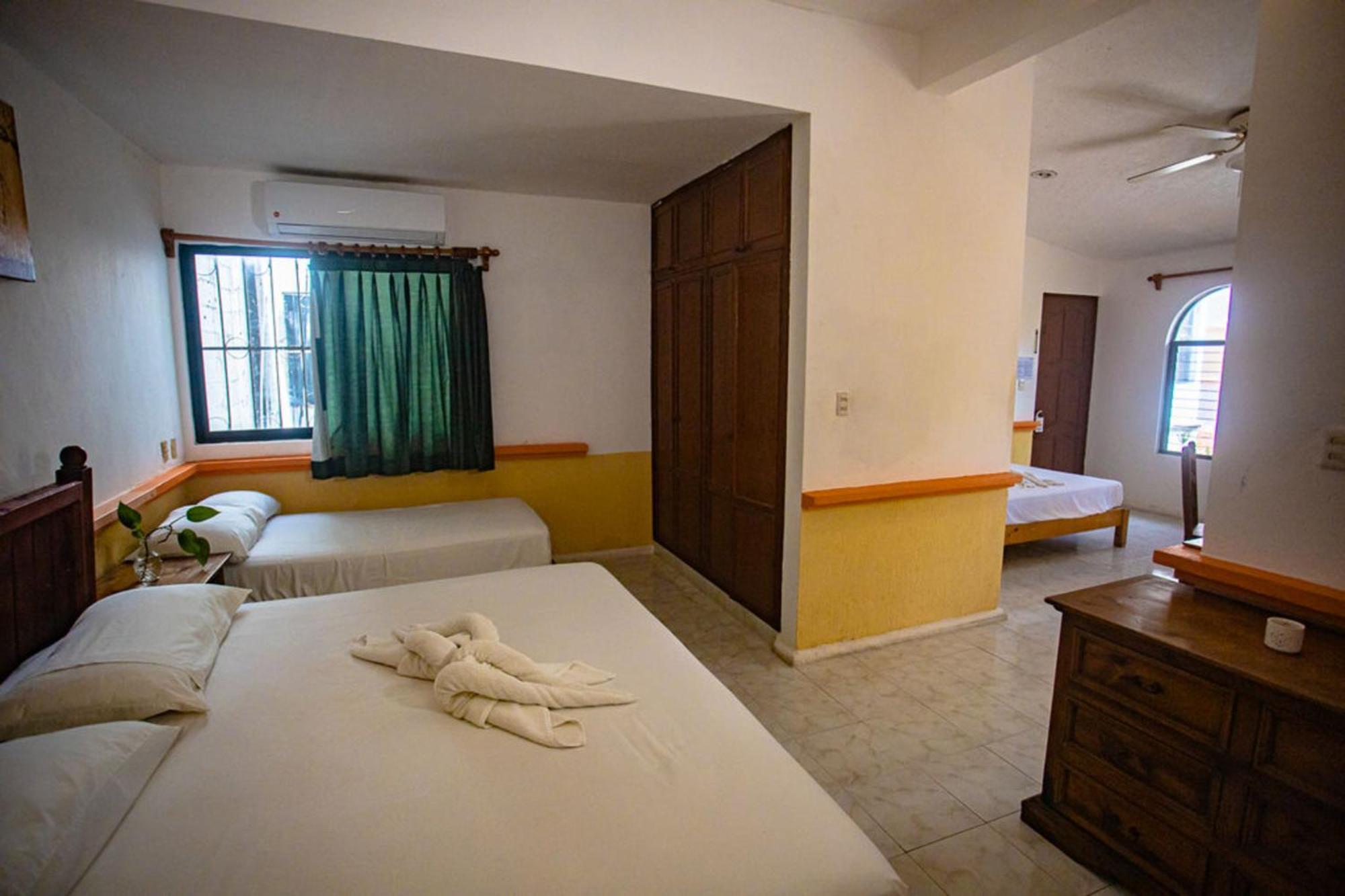 Hotel Vista Caribe 5Ta Av A 5 Pasos De La Playa Playa del Carmen Esterno foto