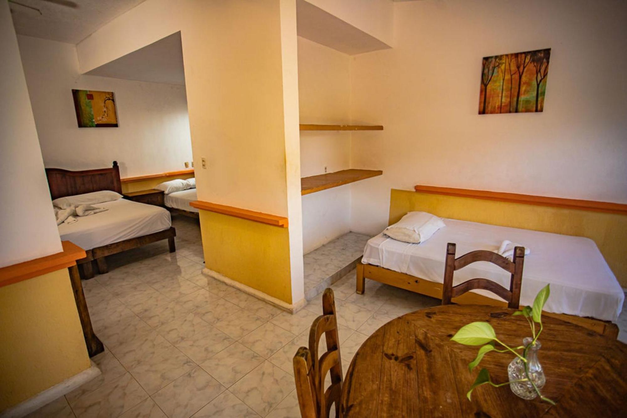 Hotel Vista Caribe 5Ta Av A 5 Pasos De La Playa Playa del Carmen Esterno foto